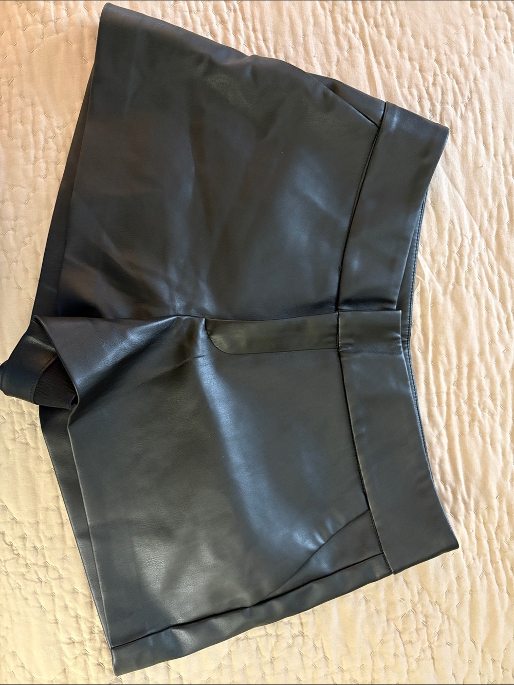 Zara Black High-Waist Faux Leather Shorts